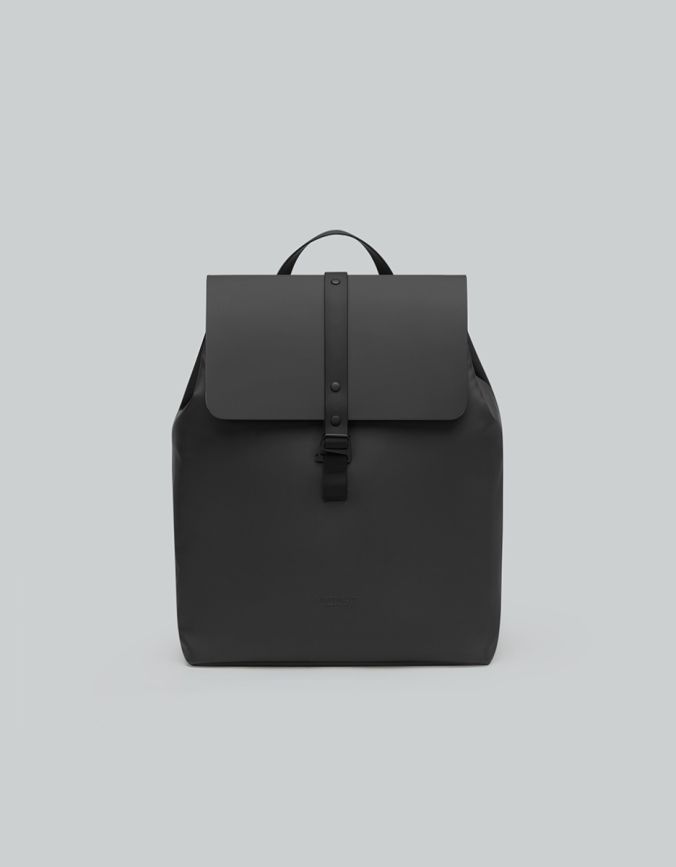 D&auml;sh Bucket Backpack  典雅黑