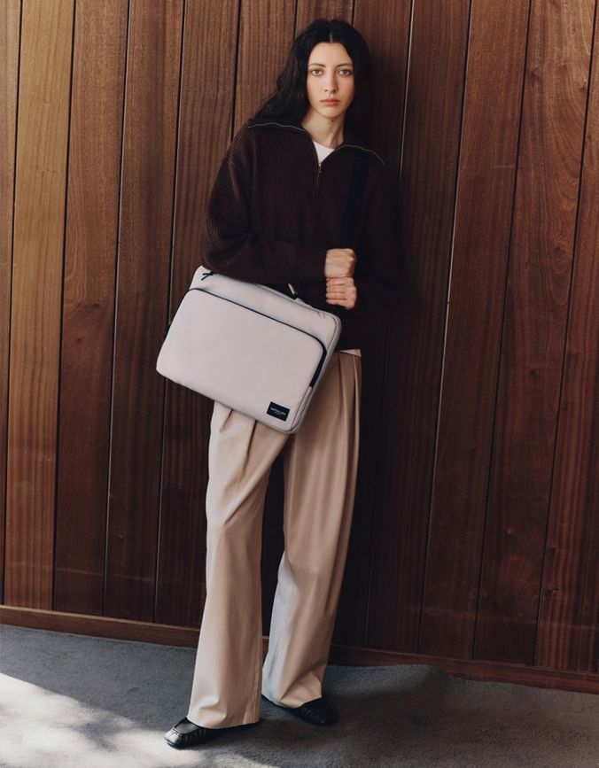 D&auml;sh Cushioned Briefcase 16 浅灰褐