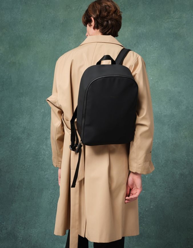 Däsh Daily Backpack 14 典雅黑