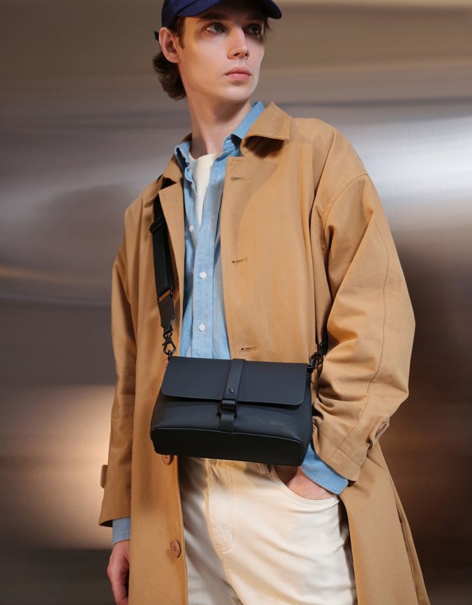 GL X Nikon Crossbody 典雅黑
