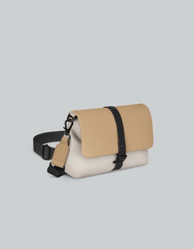 Spläsh Crossbody Bag 拿铁色&奶油白