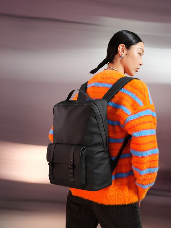 Spläsh Org. Backpack 15  典雅黑