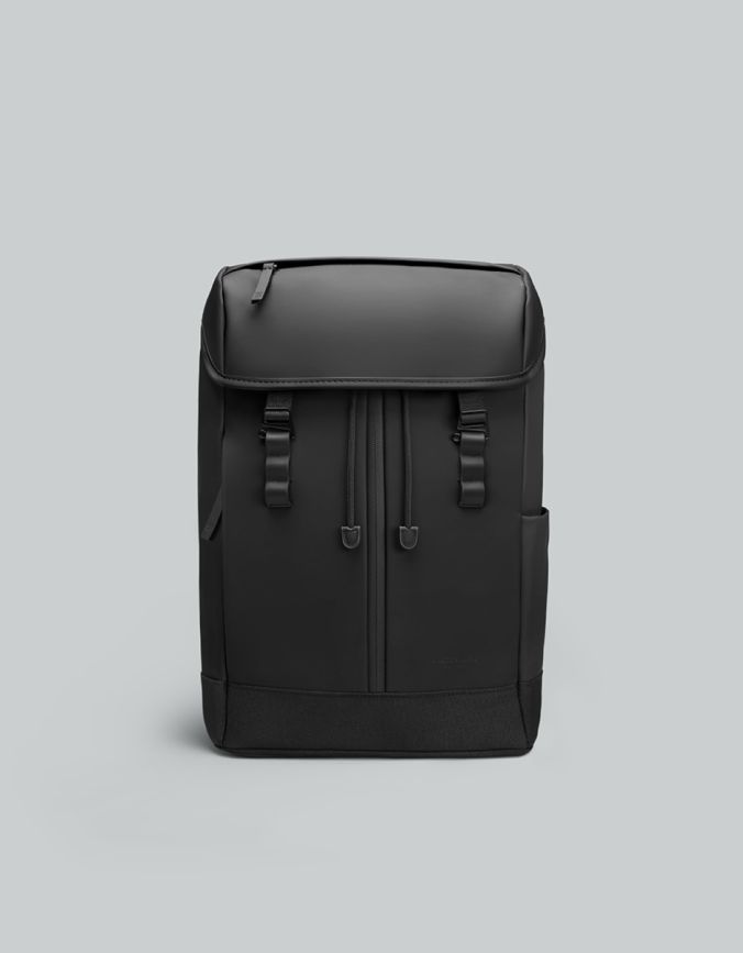 Spl&auml;sh Front-Zip Backpack 15 典雅黑