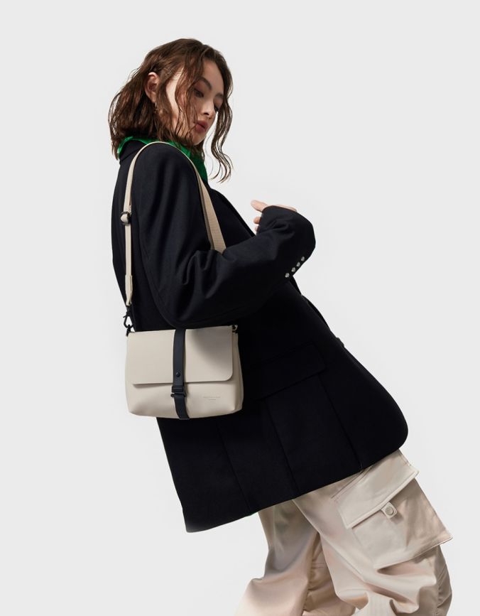 Spl&auml;sh Crossbody Bag 奶油白