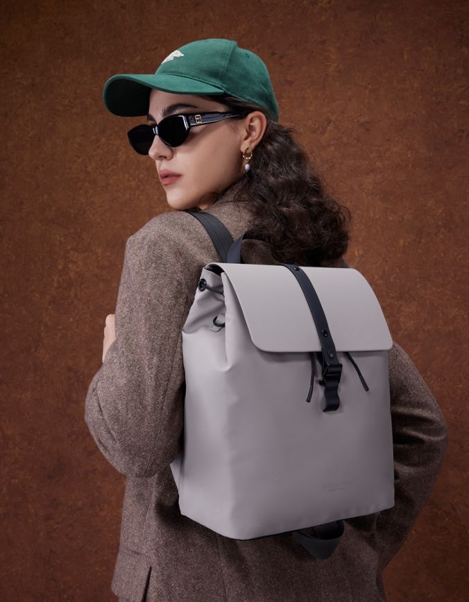 D&auml;sh Bucket Backpack  浅灰褐