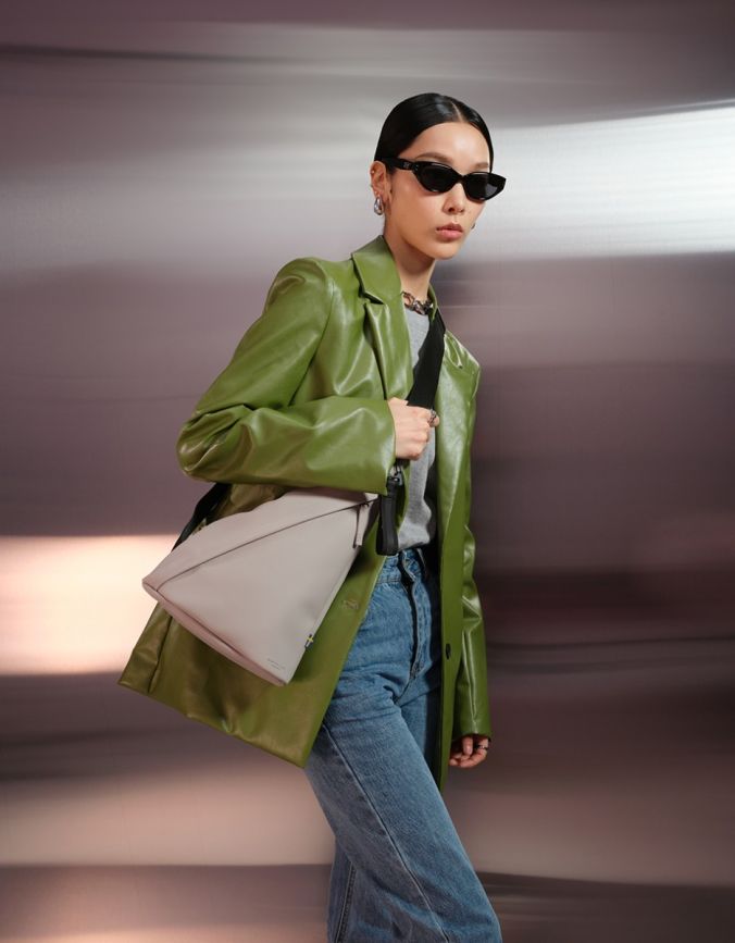 Spl&auml;sh Sling Bag 浅灰褐