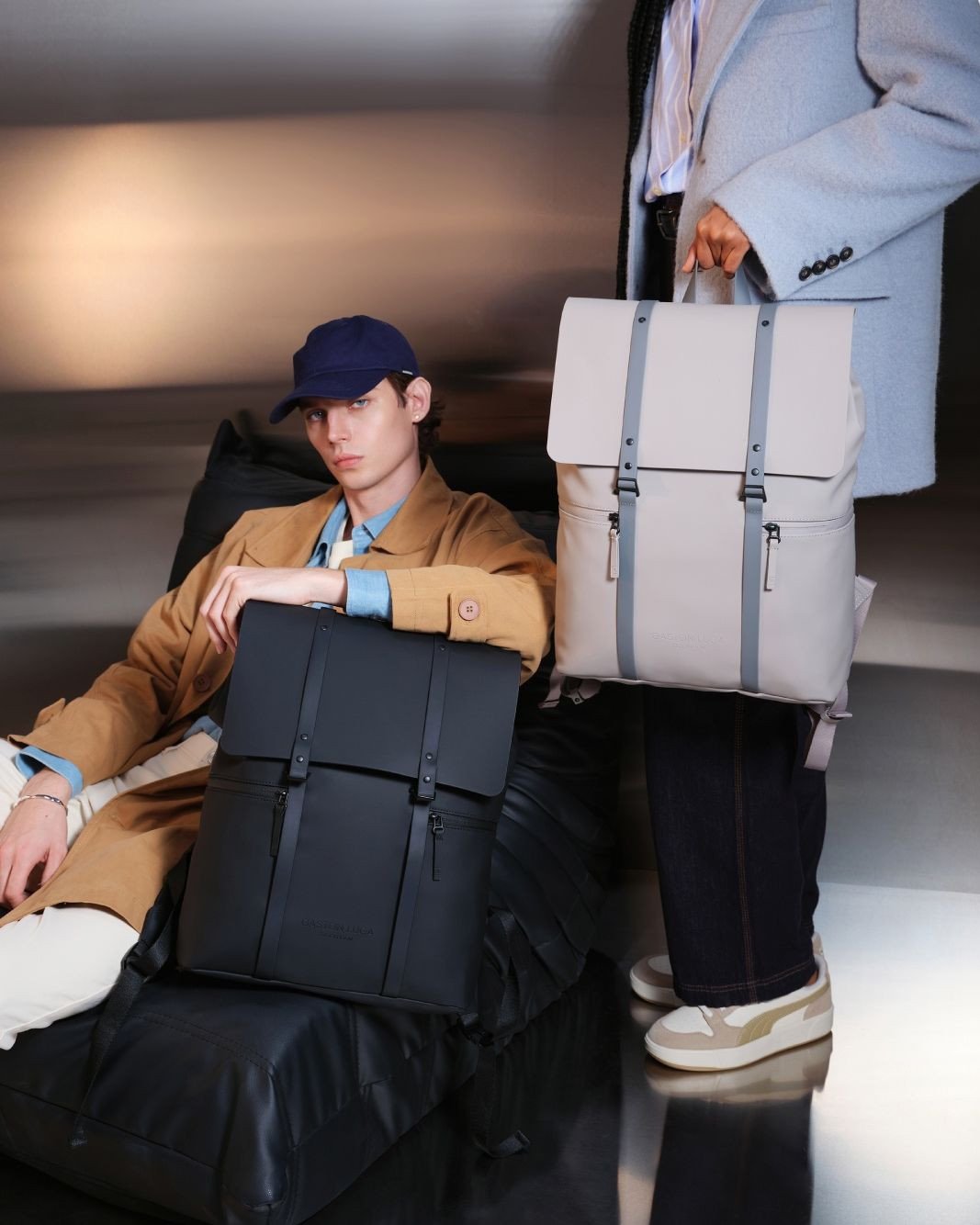 From holiday shopping to city strolls, the Spl&auml;sh 2.0 has your back, perfect for gifting or enjoying yourself.⁠⁠#gastonluga