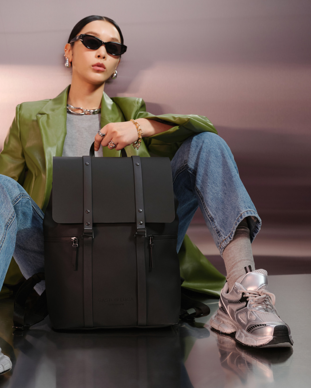 Valentine&rsquo;s just got better! Treat yourself or someone special to the Spl&auml;sh 2.0&mdash;waterproof, sustainable, and built for your daily hustle.⁠⁠Grab 2 items for 10% off!⁠⁠#gastonluga